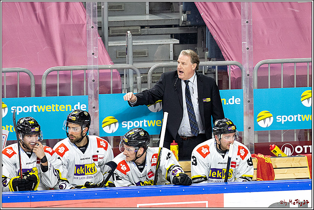 PENNY DEL;  Koelner Haie - Krefeld Pinguine; Koeln, 28.02.2021